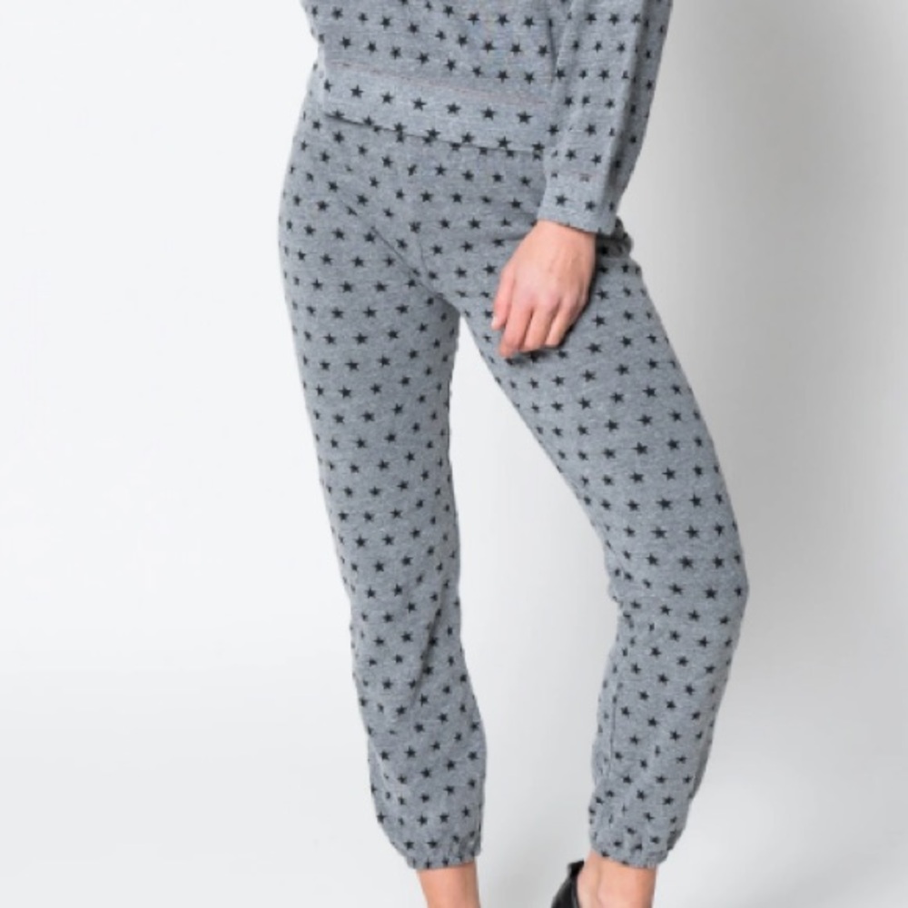 Monrow star vintage raglan pant